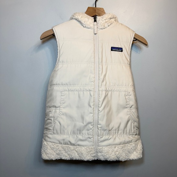 Patagonia Jackets & Blazers - Patagonia Women's Hooded Reversible Puffer Vest Cream Fleece Lined Size X-Small
